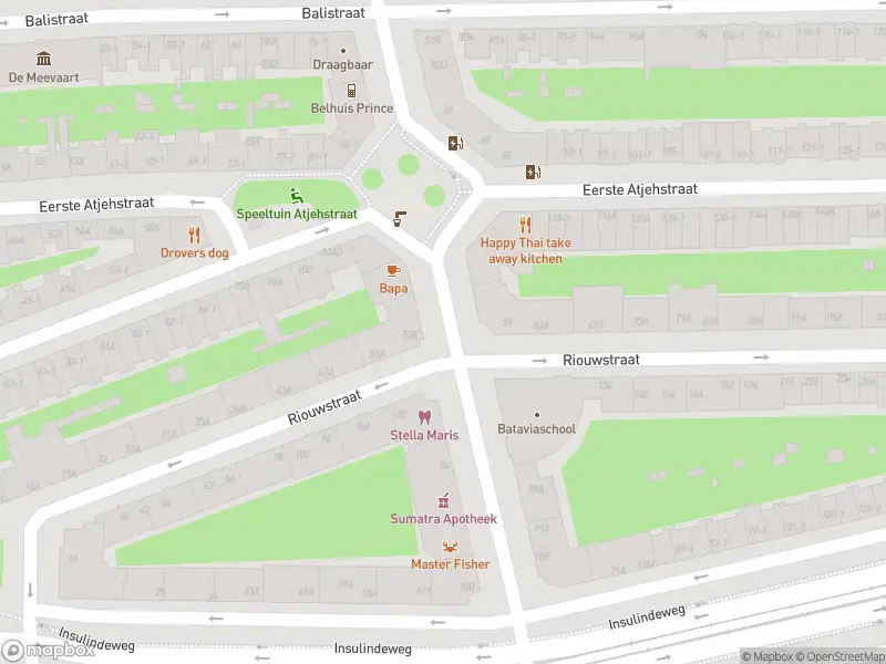 Ambulance met gepaste spoed naar de Celebesstraat in Amsterdam