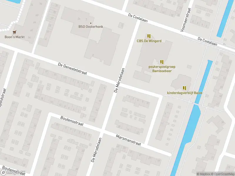 Ambulance met grote spoed naar de De Mérodelaan in Ridderkerk