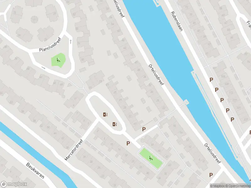 Brandweer met gepaste spoed naar de Groeneweg in Bergschenhoek