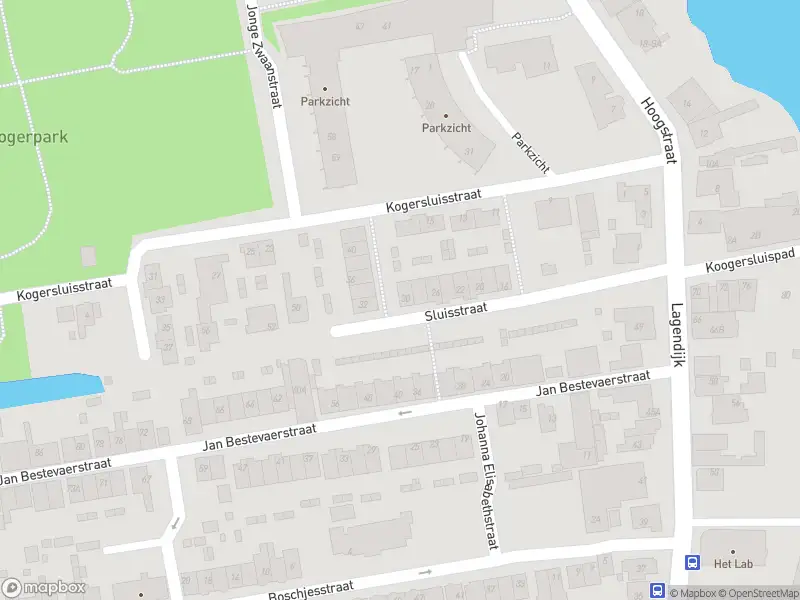 Ambulance met gepaste spoed naar de Sluisstraat in Koog aan de Zaan