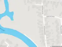 Brandweer met grote spoed naar de Slettenhaarsweide in Nijverdal vanwege gebouwbrand