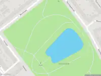 Brandweer met gepaste spoed naar de Merelstraat in Groningen vanwege een buitenbrand