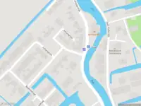 Ambulance met gepaste spoed naar de Julianaplein in Vlist