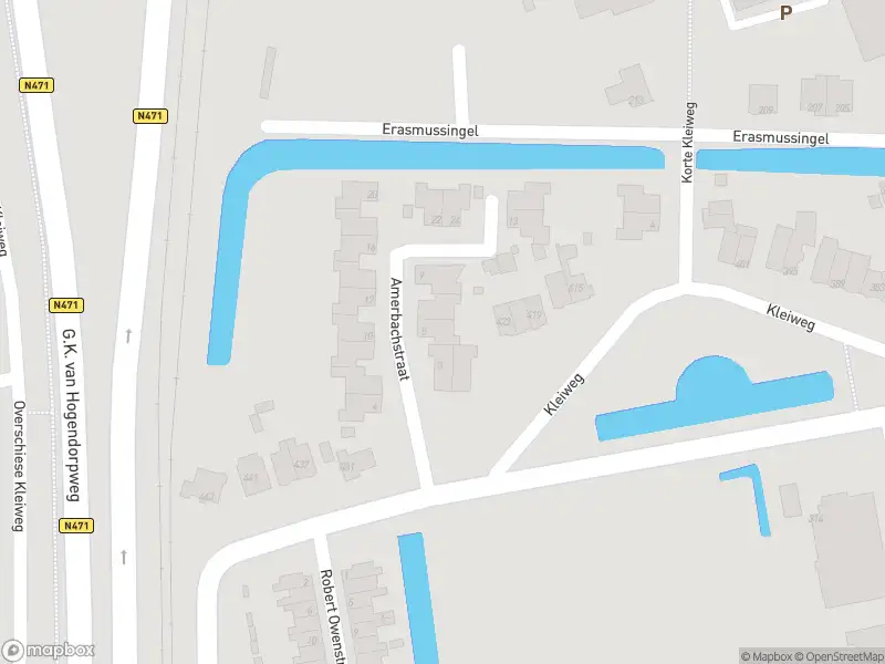 Ambulance met grote spoed naar de Amerbachstraat in Rotterdam