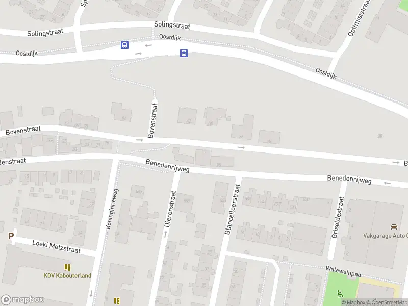 Ambulance met gepaste spoed naar de Bovenstraat in Rotterdam