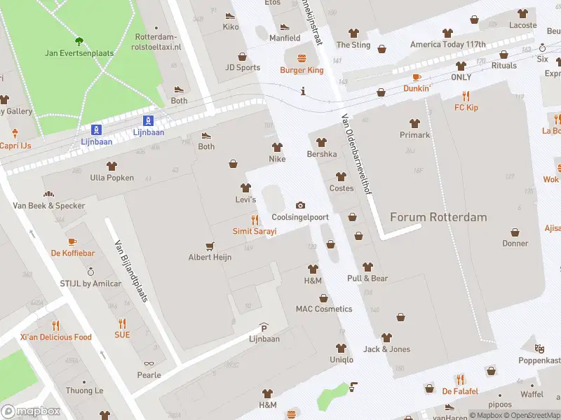 Ambulance met gepaste spoed naar de Lijnbaan in Rotterdam