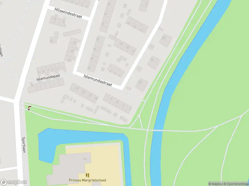 Ambulance met gepaste spoed naar de Islemundastraat in Rotterdam