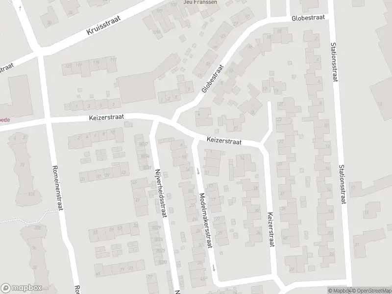 Ambulance naar de Modelmakersstraat in Steyl