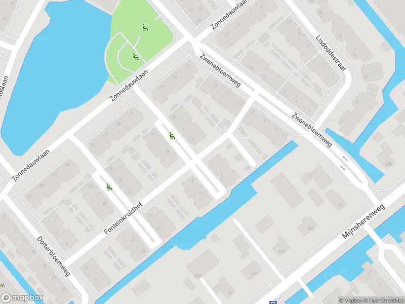 Ambulance met grote spoed naar de Fonteinkruidhof in Kudelstaart