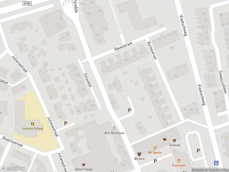 Ambulance met gepaste spoed naar de Dorpsdijk in Rhoon