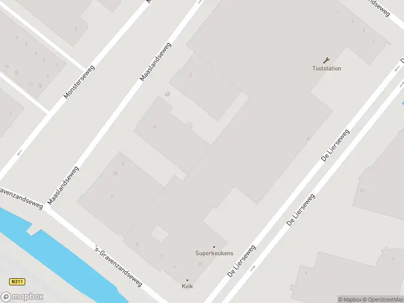 Politie met grote spoed naar de Wippolderlaan in Wateringen vanwege voertuigen te water