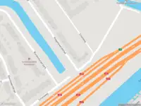 Ambulance met grote spoed naar de Hoogenwaardstraat in Rotterdam