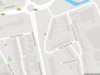 Brandweer met grote spoed naar de J H v Linschotenstraat in Meppel vanwege voertuigbrand