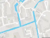 Ambulance met grote spoed naar de Courtine in Weesp