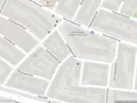 Ambulance met grote spoed naar de Oude Maasstraat in Schiedam