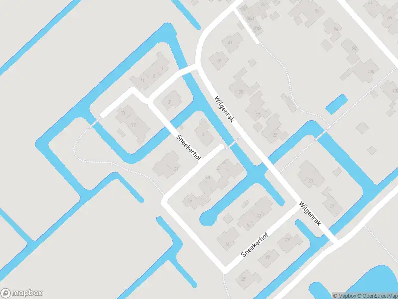 Ambulance met grote spoed naar de Sneekerhof in Sijbekarspel