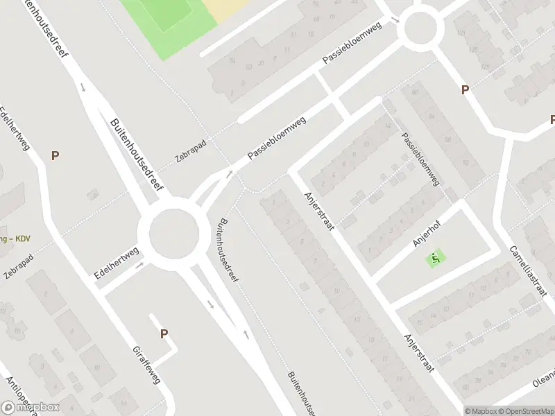 Brandweer met grote spoed naar de Anjerstraat in Almere vanwege reanimatie