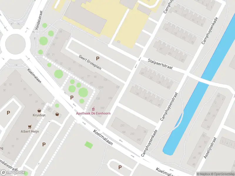 Ambulance met gepaste spoed naar de Camphuysenstraat in Alkmaar