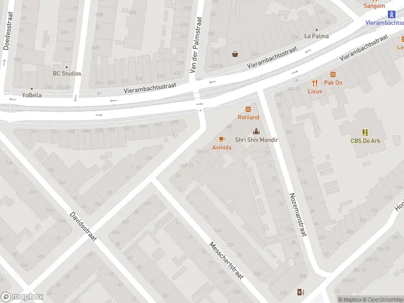 Ambulance met gepaste spoed naar de Gerrit Jan Mulderstraat in Rotterdam