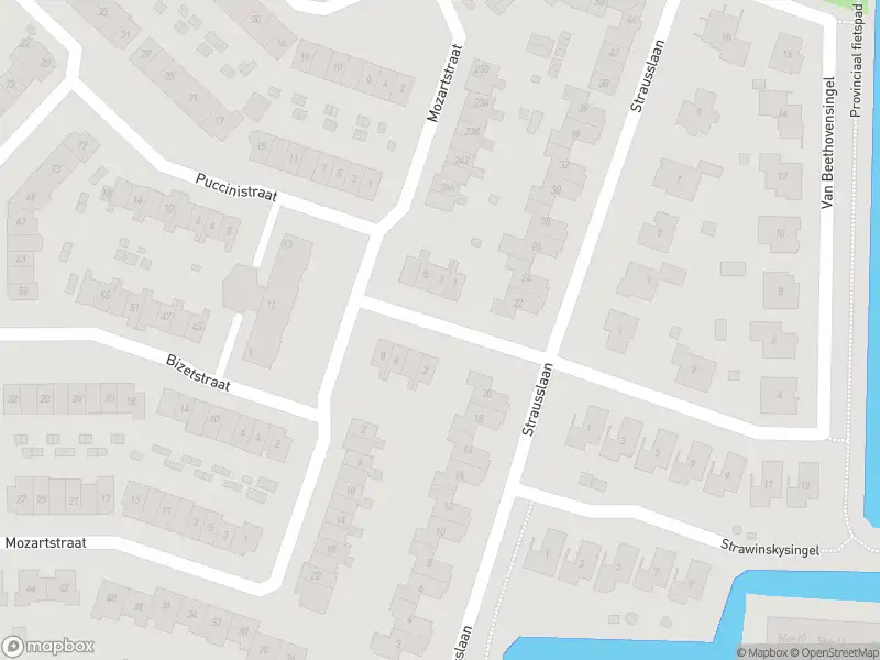 Ambulance met grote spoed naar de Wagnerstraat in Barendrecht