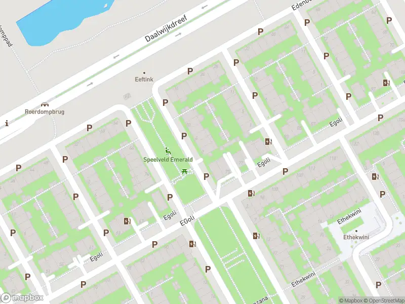 Ambulance met grote spoed naar de Eerstegeluk in Amsterdam