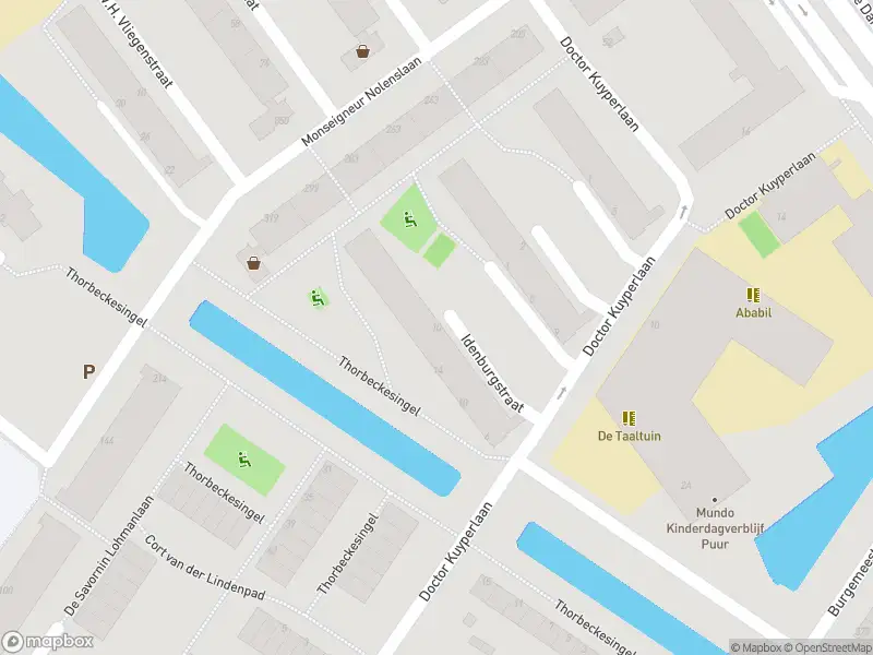 Ambulance met grote spoed naar de Idenburgstraat in Schiedam