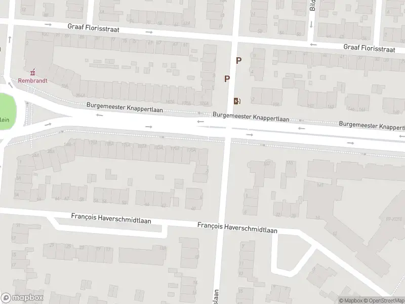 Ambulance met gepaste spoed naar de Burgemeester Knappertlaan in Schiedam