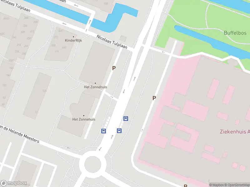 Ambulance met gepaste spoed naar de Laan van de Helende Meesters in Amstelveen