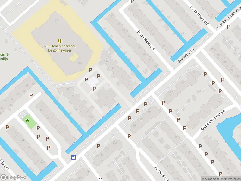 Ambulance naar de Maartje Offers erf in Heerhugowaard