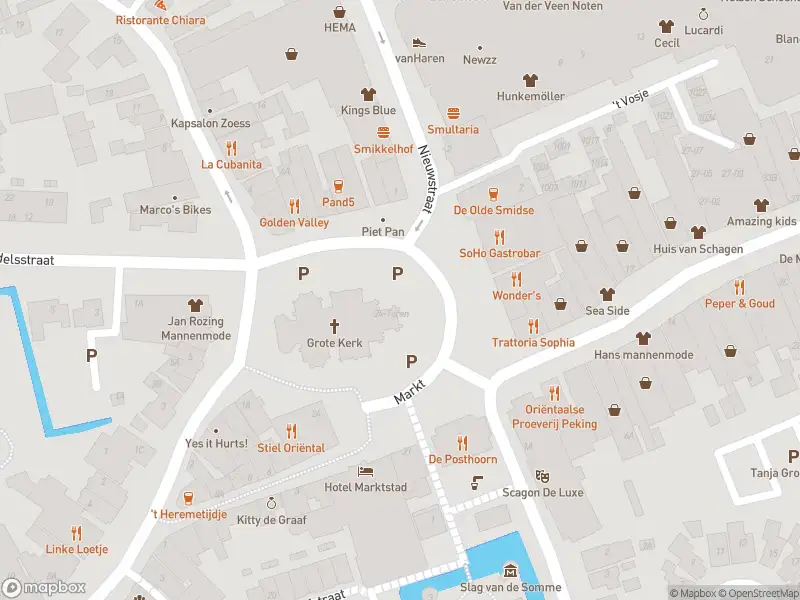 Ambulance met gepaste spoed naar de Markt in Schagen