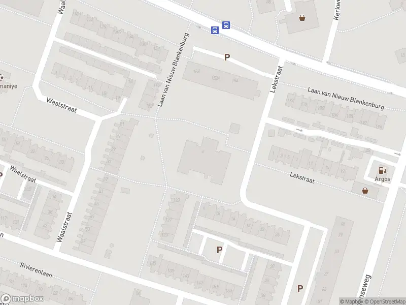 Ambulance met gepaste spoed naar de Lekstraat in Rozenburg