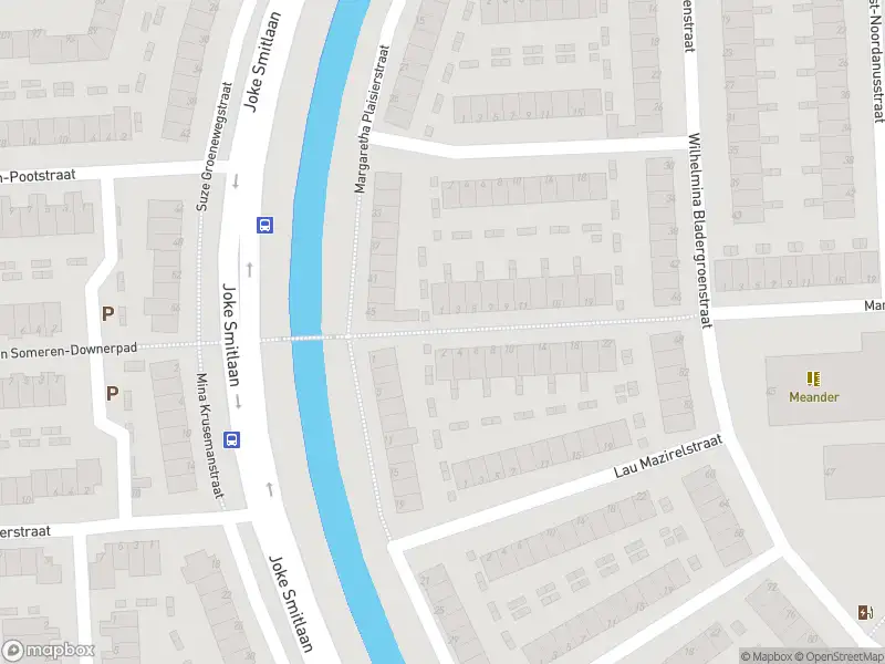 Ambulance met gepaste spoed naar de Anna Reijnvaanpad in Spijkenisse