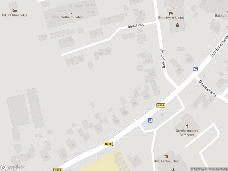 Brandweer met gepaste spoed naar de Garderenseweg in Uddel vanwege stormschade