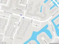 Ambulance met grote spoed naar de Larixweg in Gouda