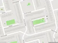 Politie met grote spoed naar de Gerbrandylaan in Delft vanwege personen te water