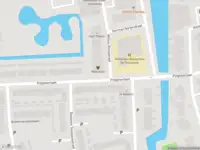 Ambulance met grote spoed naar de Willem Kloosstraat in Hazerswoude-Rijndijk