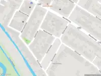 Ambulance met grote spoed naar de Sumatrakade in Wormerveer