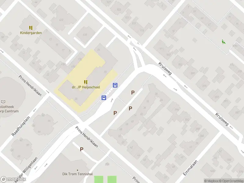 Ambulance met grote spoed naar de Wilhelminalaan in Hoofddorp