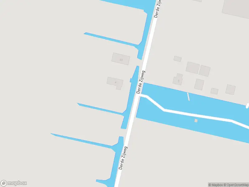 Politie naar de Derde Zijweg in Mijdrecht vanwege personen te water