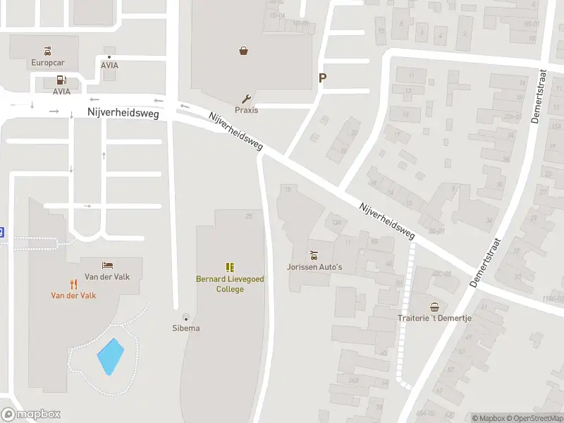 Brandweer met gepaste spoed naar de Nijverheidsweg in Maastricht vanwege stormschade