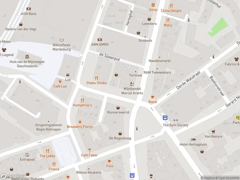 Brandweer met grote spoed naar de Klein Mariënburg in Nijmegen