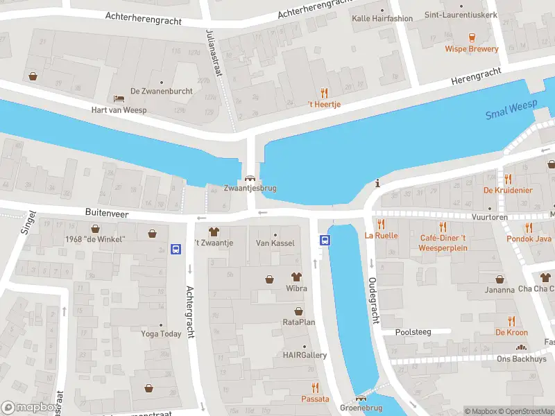 Brandweer met grote spoed naar de Binnenveer in Weesp vanwege stankoverlast