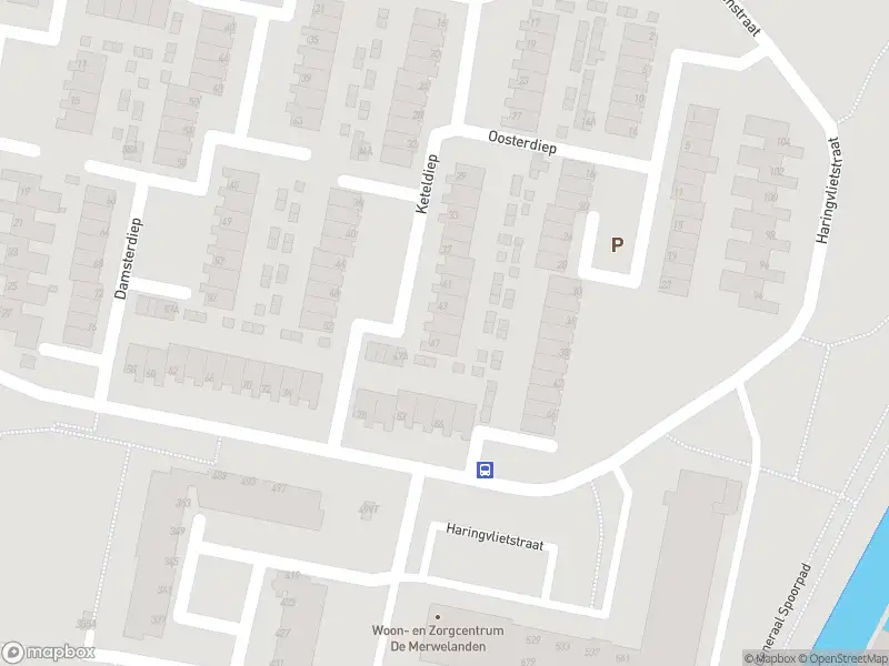 Ambulance met grote spoed naar de Haringvlietstraat in Dordrecht