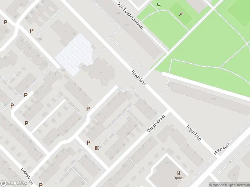 Ambulance met gepaste spoed naar de Wagnerstraat in Maassluis