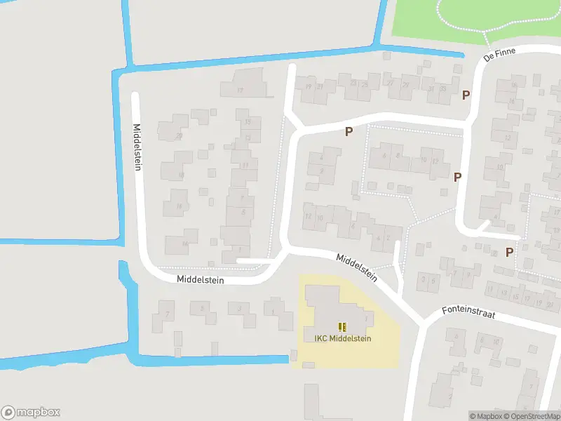 Brandweer met grote spoed naar de Folkert Poststraat in Midlum