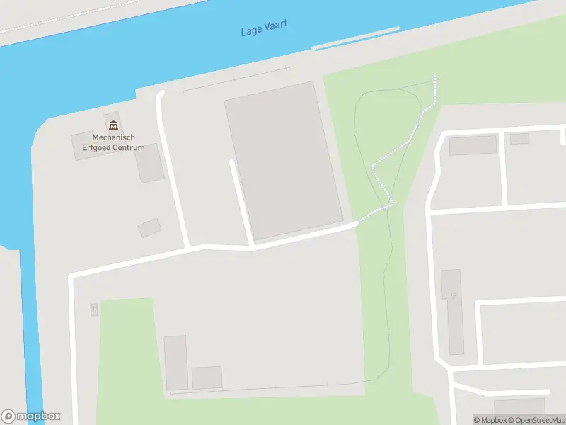 Politie naar de Dronterweg in Dronten vanwege voertuigen te water