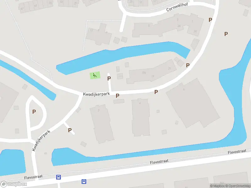 Brandweer met gepaste spoed naar de Kwadijkerpark in Purmerend vanwege wateroverlast