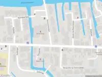 Ambulance met grote spoed naar de Korenmolenlaan in Hazerswoude-Dorp