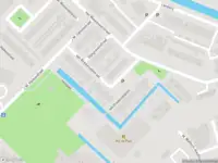 Brandweer met grote spoed naar de J.M. Halkesstraat in Ter Aar vanwege afhijsen patient