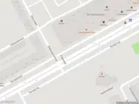 Ambulance met gepaste spoed naar de Karspeldreef in Amsterdam